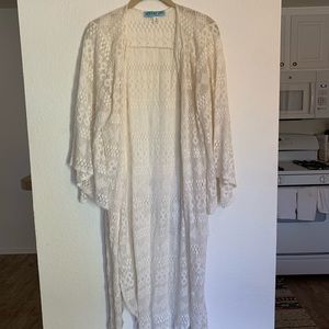 Francesca’s Collections Lace Kimono
